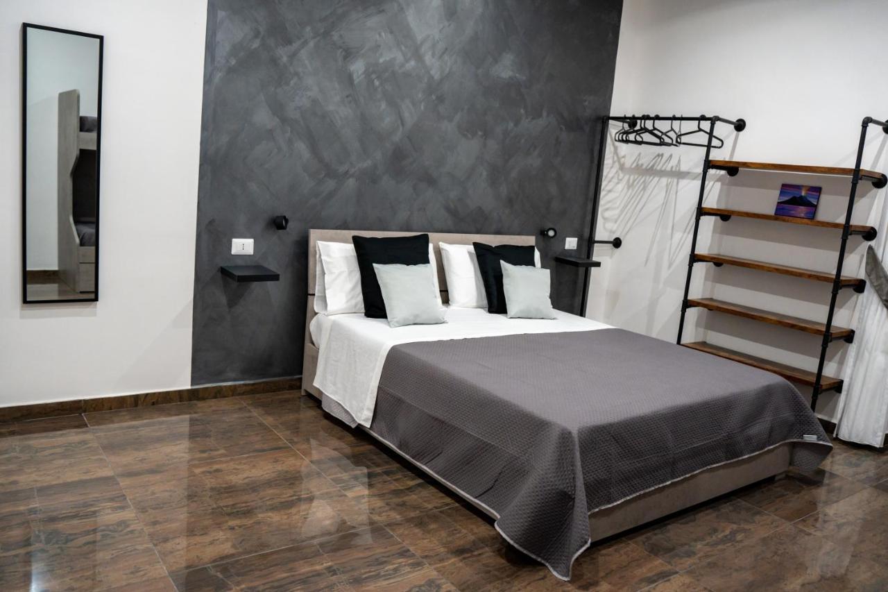 B&B Santa Lucy L.A.M. Νάπολη Εξωτερικό φωτογραφία