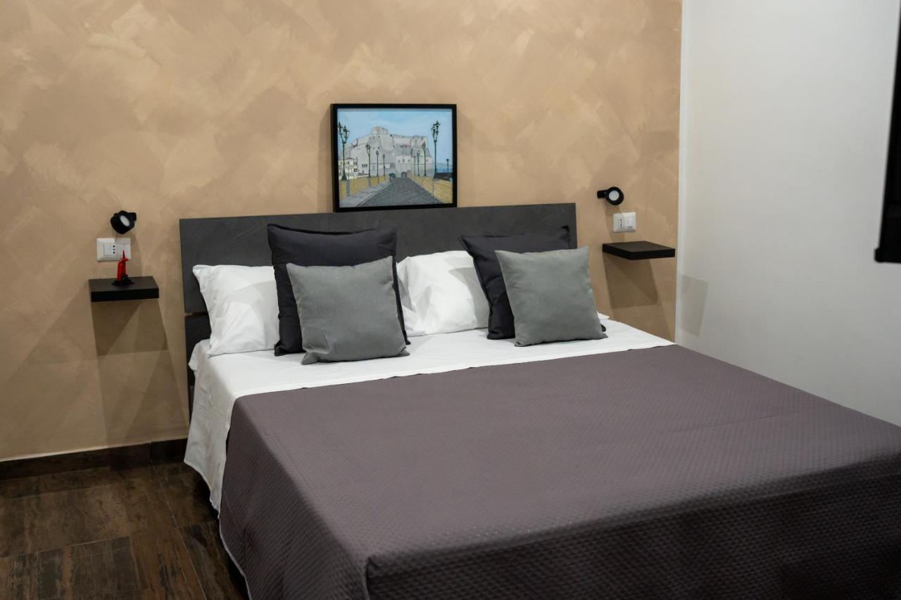 B&B Santa Lucy L.A.M. Νάπολη Εξωτερικό φωτογραφία